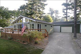 1st image of 715 E Shore Dr