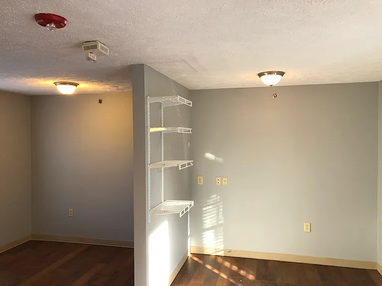 325 Bethel Ct #108 — Photo 4