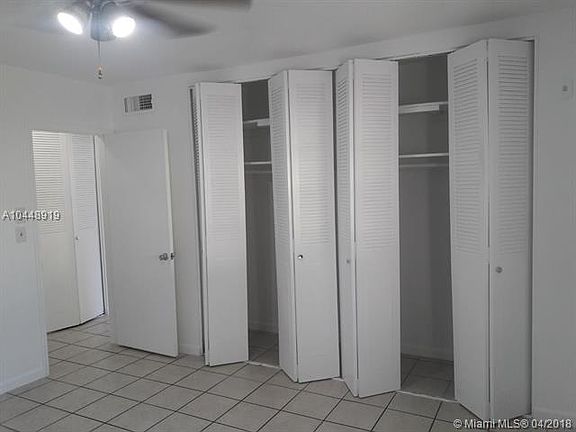 3rd image of 2219 Polk St APT 10A