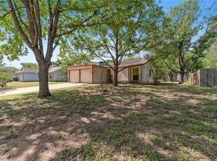 405 Casa Loma St, Buda, TX 78610