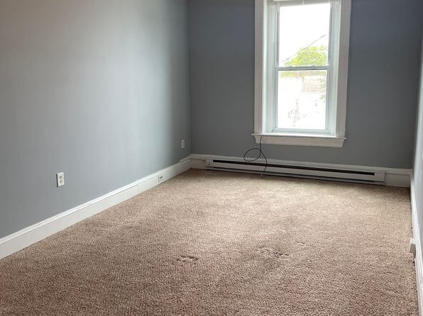 351 Main St #2