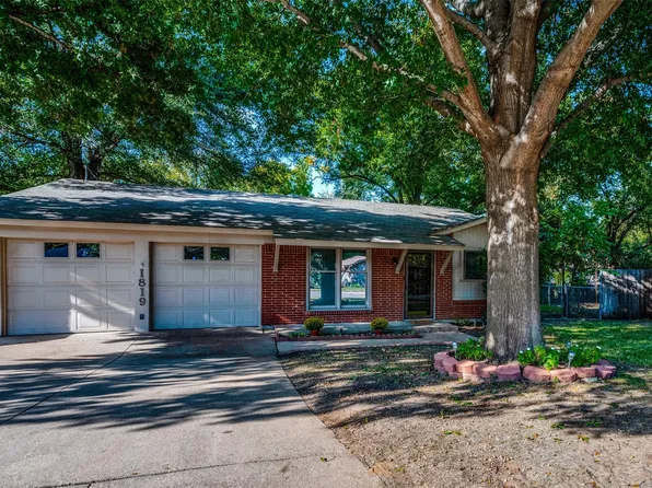 1819 Windsor Ct, Arlington, TX 76012