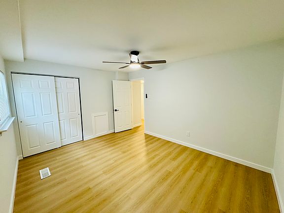 5th image of 2166 Strahle St Floor 1