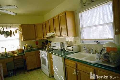 4th image of 3511 Morrell Ave