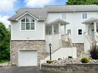 139 Saint Thomas Dr, Beaver Falls, PA 15010