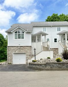 139 Saint Thomas Dr, Beaver Falls, PA, 15010