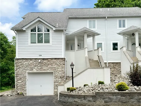 139 Saint Thomas Dr, Beaver Falls, PA 15010