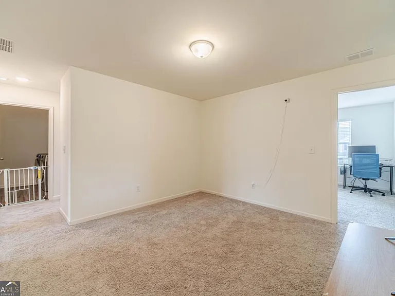 222 Knightsbridge Ln — Photo 30