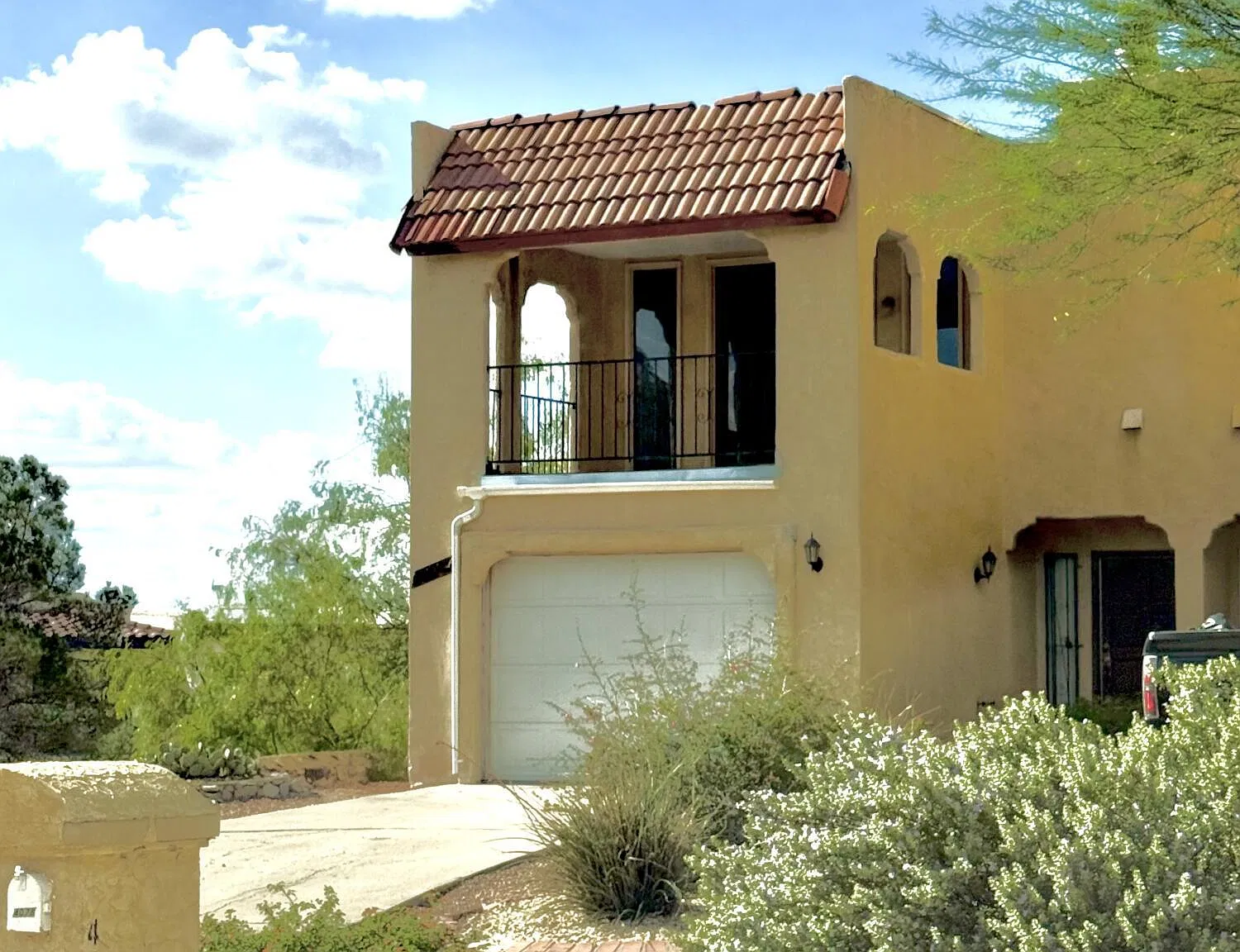 2 bed, 2.0 bath, 1145 sqft, $1,595 — Photo 3