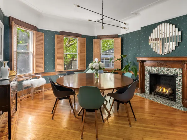 51 Dekoven Court image 7 of 31