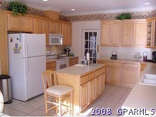 1st image of 2110 Royal Dr