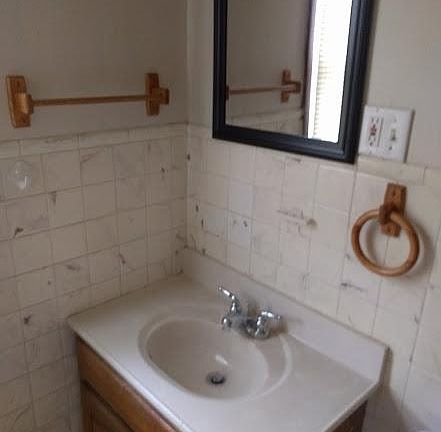 3rd image of 1027 S 18th St