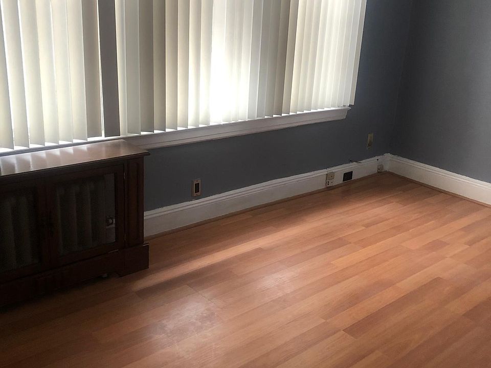 1st image of 9040 181st St Floor 1