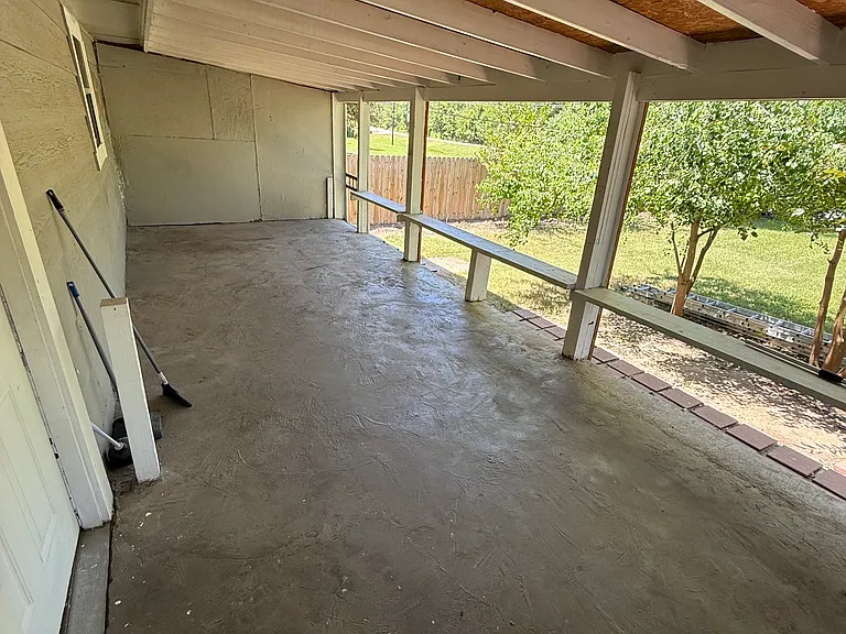1088 FM 448 — Photo 9