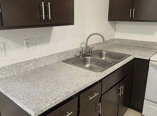 Modern Quarters Apartments, Phoenix, AZ 85015