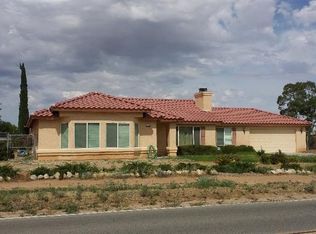 13652 Cahuenga Rd, Victorville, CA 92392