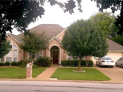 305 Sophia Ln, College Station, TX, 77845