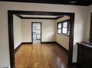 7153 De Longpre Ave, Los Angeles, CA 90046