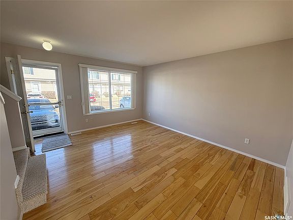 5th image of UNIT 22-809 Kristjanson ROAD