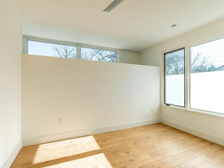 3305 Garden Villa Ln #B — Photo 23