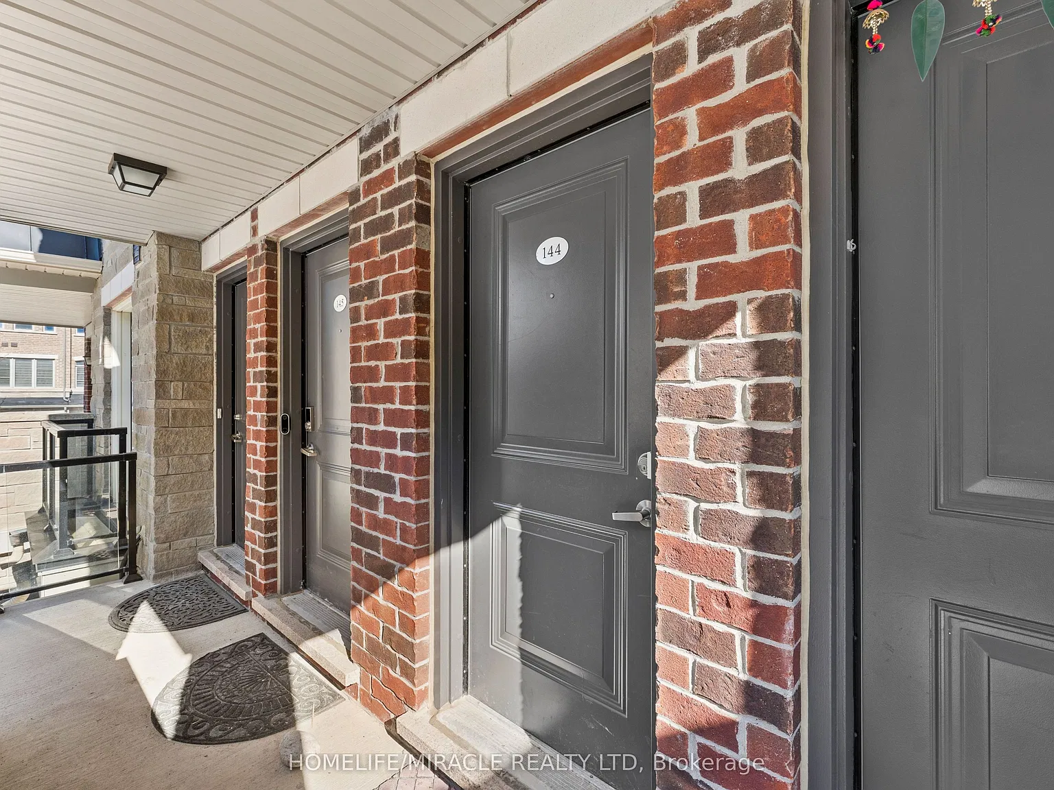 3 bed, $2,650 — Photo 2