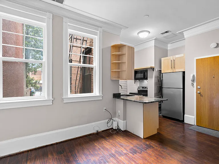 1326 Vermont Ave NW #4 — Photo 6