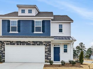 14 Bluebell St, Angier, NC 27501