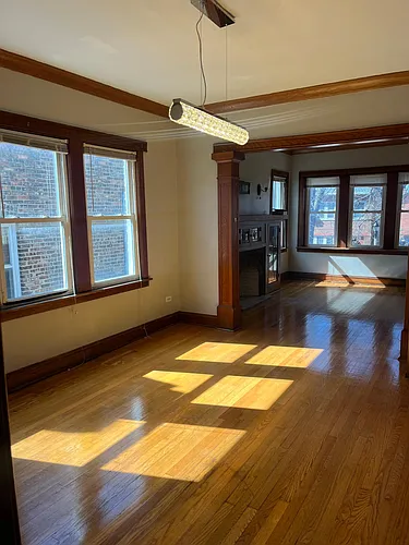 1909 Wesley Ave #2 Photo 1
