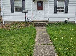 1577 Mapledale Rd, Wickliffe, OH 44092