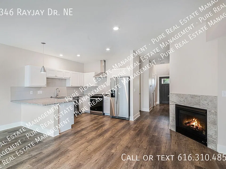 3346 Rayjay Dr