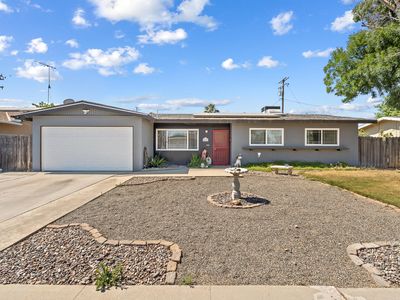 255 E Earl Way, Hanford, CA, 93230