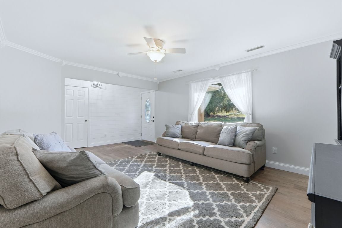 next background image