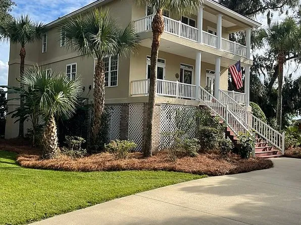 71 Thornhill Dr, Brunswick, GA 31525