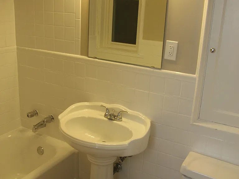 7545 York Dr #1W — Photo 12