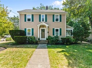 6 Eldredge Ave, East Greenwich, RI 02818