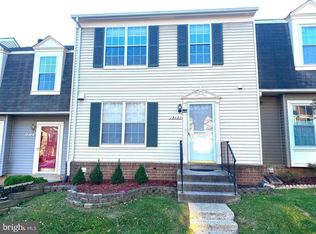 19121 Cherry Bend Dr, Germantown, MD 20874