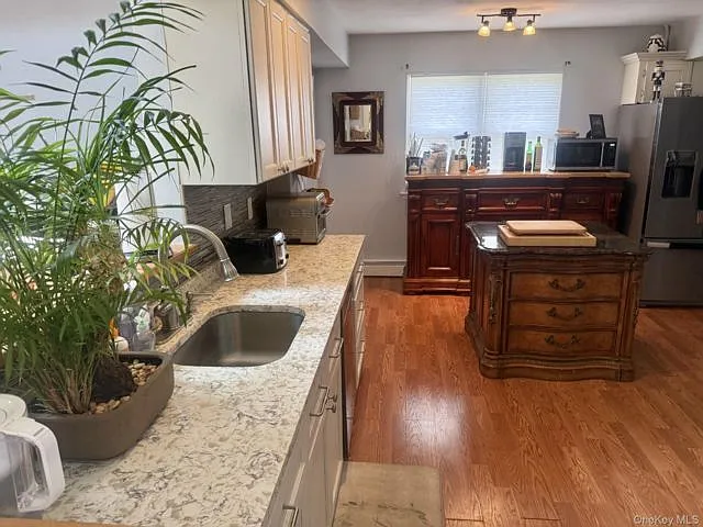 14 Green Pl — Photo 3
