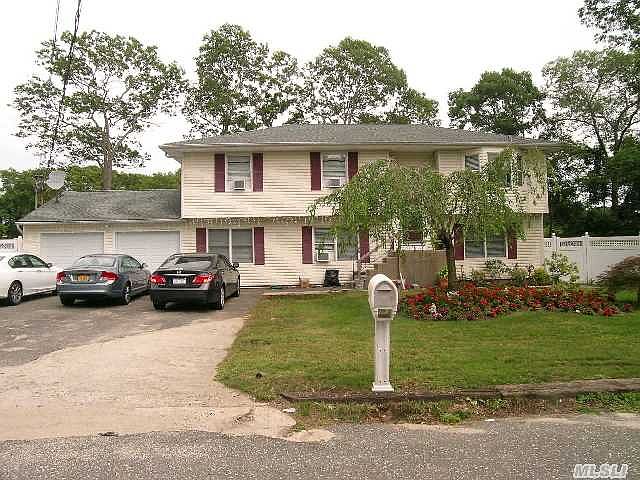 2nd image of 23 Leeds Blvd