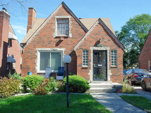 18300 Robson St, Detroit, MI 48235