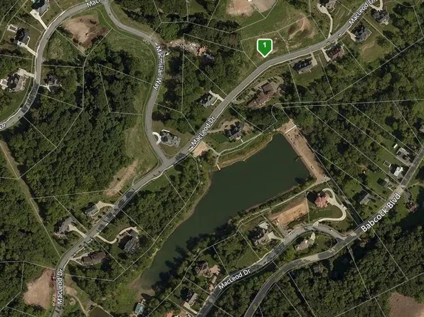 564 Macleod Dr, Gibsonia, PA 15044