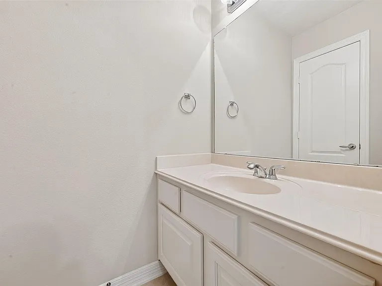 3406 Mystic Port Ct — Photo 33