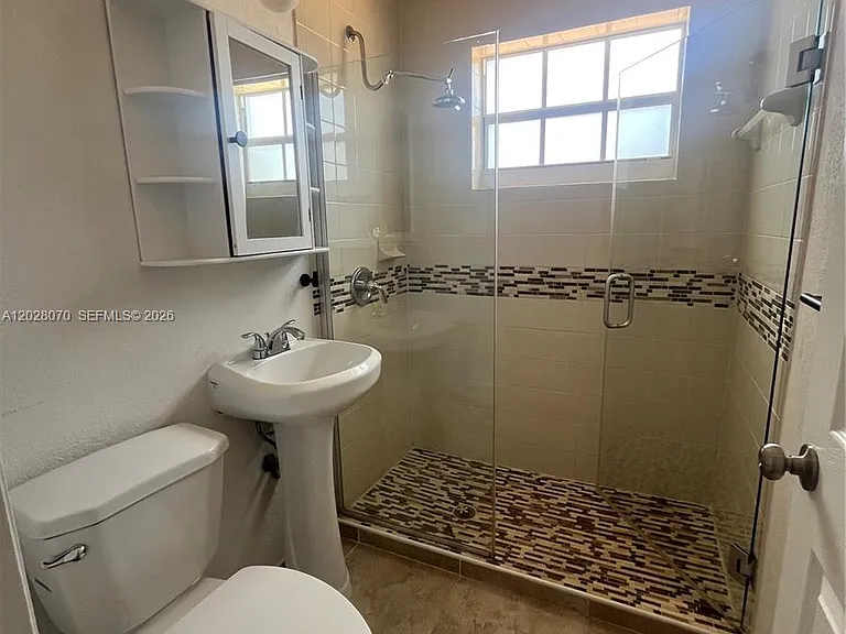 8370 SW 27th Ln — Photo 14