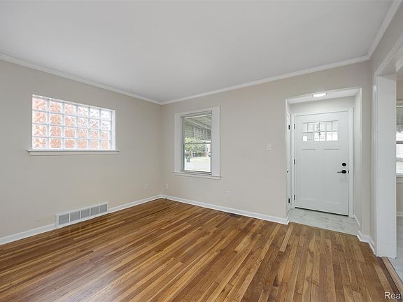 2nd image of 18291 Faust Ave
