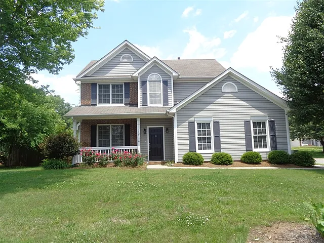 14241 Southbridge Forest Dr — Photo 1