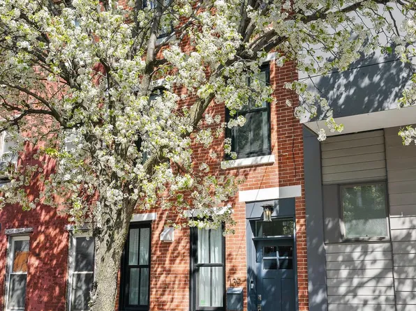 139 W Laurel St, Philadelphia, PA 19123