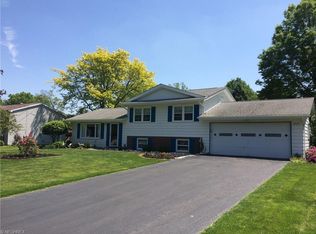 4529 Alderwood Dr, Canfield, OH