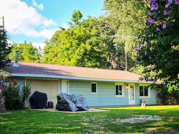2272 King Rd, Mountain Grove, MO 65711