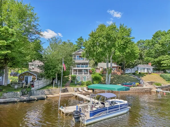 19 Hilltop Acres Dr, Lakeville, MA 02347