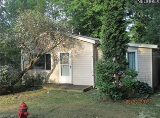 176 Sycamore Dr, Painesville, OH 44077