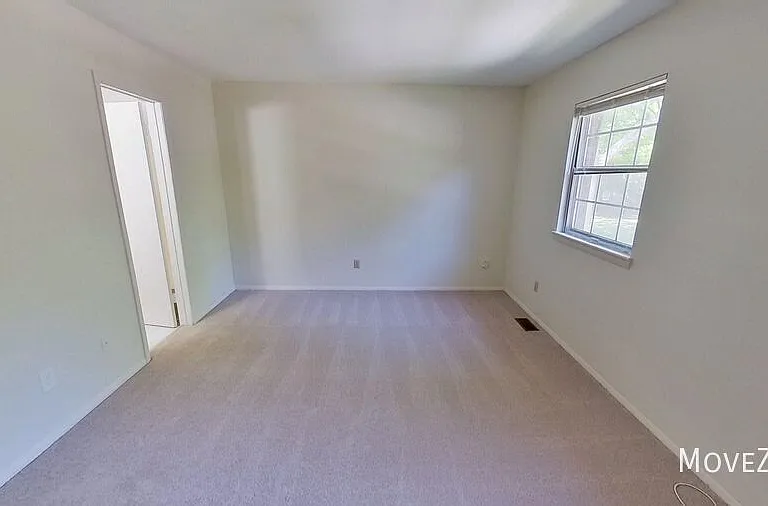 5805 Nottoway Ct #D — Photo 17